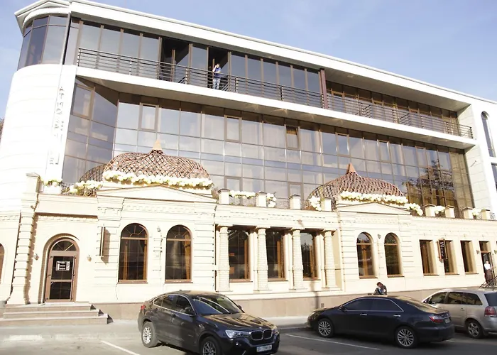 Готель Атмосфера